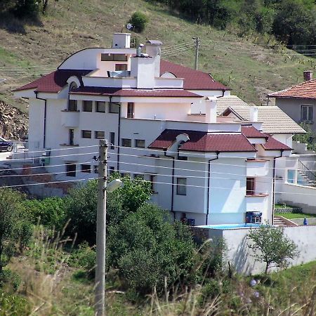 Hotel Aleksievata Kashta Gurgulyat Zewnętrze zdjęcie