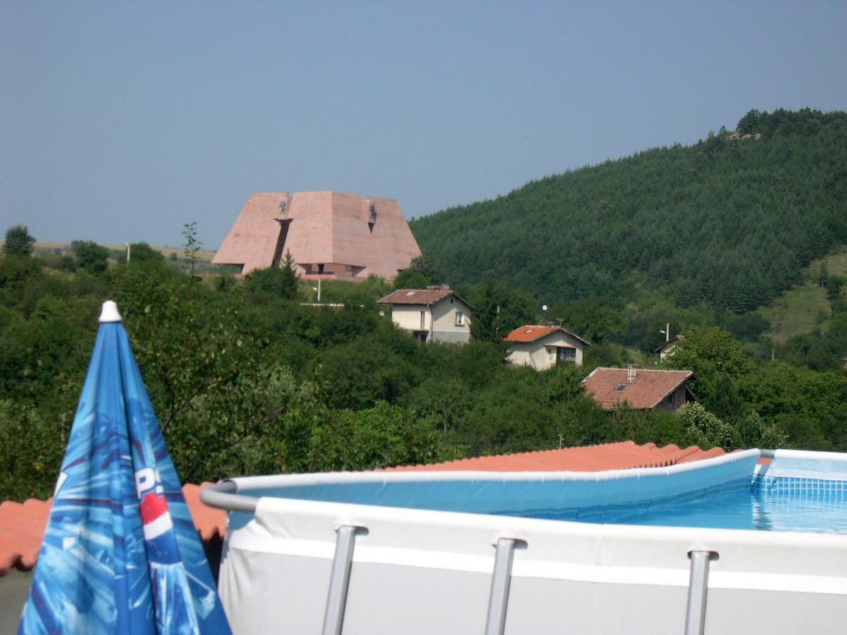 Hotel Aleksievata Kashta Gurgulyat Zewnętrze zdjęcie