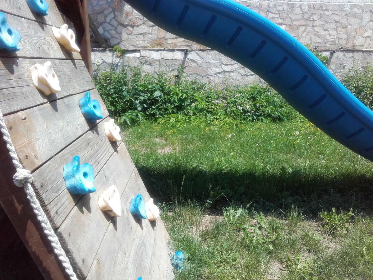Hotel Aleksievata Kashta Gurgulyat Zewnętrze zdjęcie