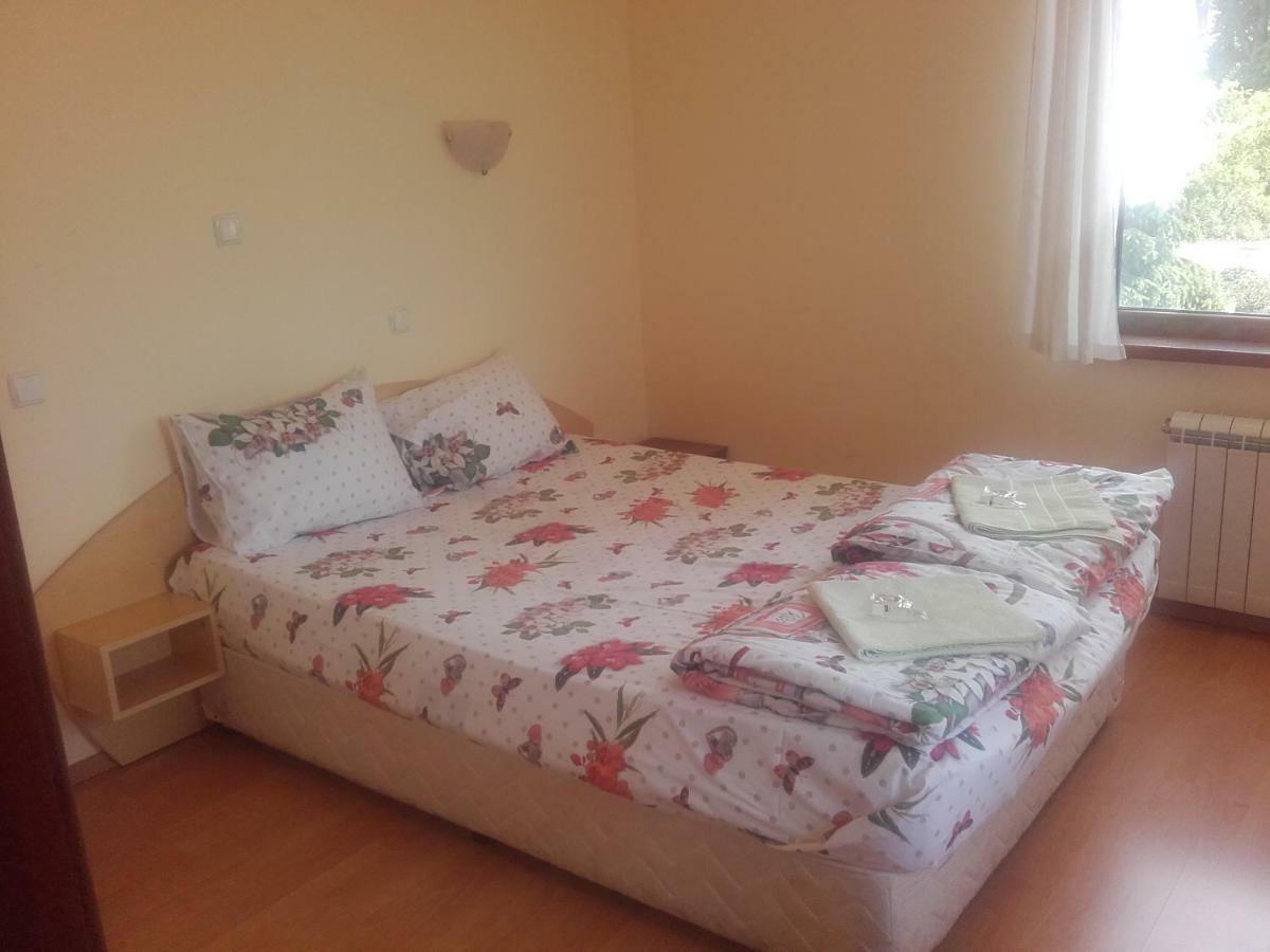 Hotel Aleksievata Kashta Gurgulyat Zewnętrze zdjęcie